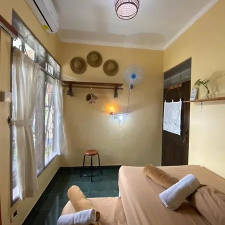 Coliving Bali Sweet Home Kost Lengkap Di Tabanan Kota Room photo