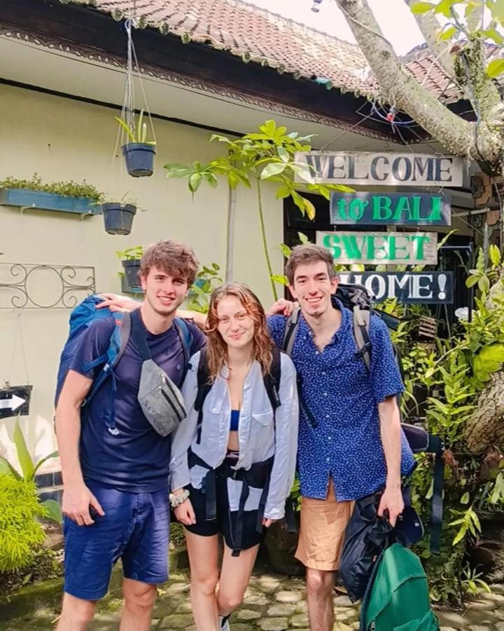 Coliving Bali Sweet Kost Lengkap Di Kota Homestay *
