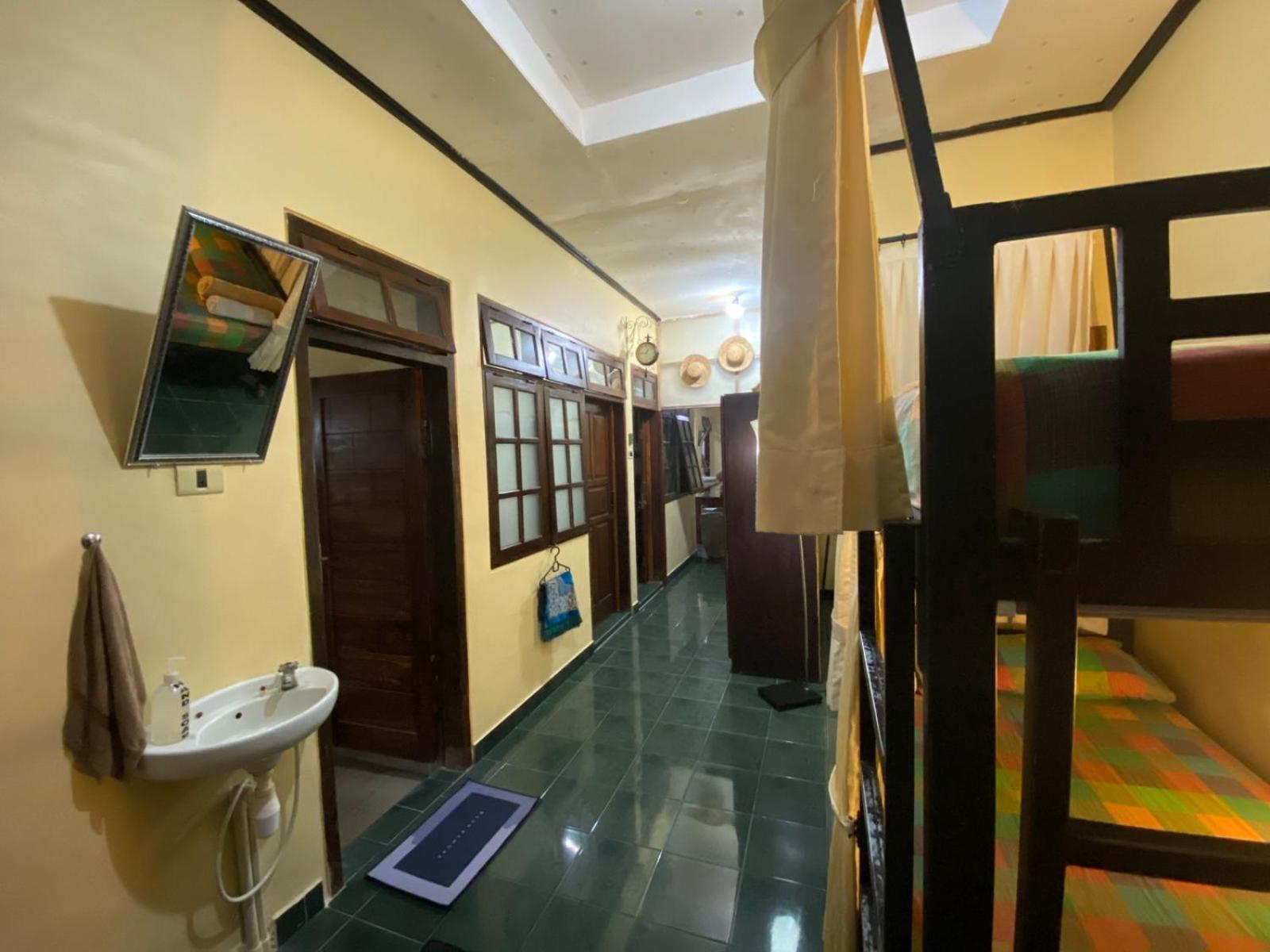 Coliving Bali Sweet Kost Lengkap Di Kota Séjour chez l'habitant